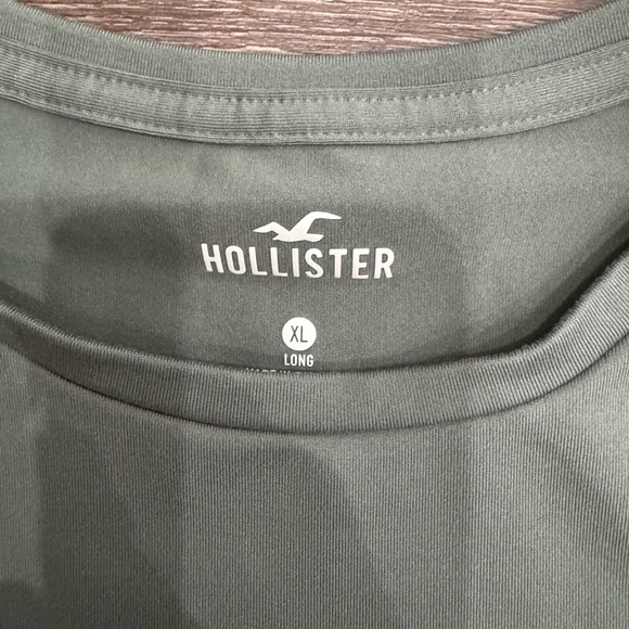 Crop Top - Picture 2 of 3